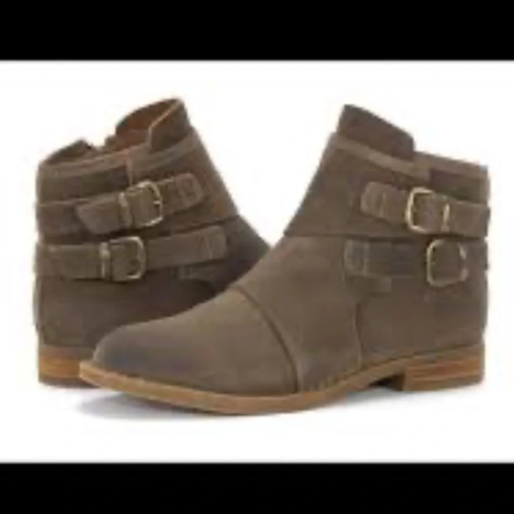 Born Moraga Brown Bootie Ankle Boots